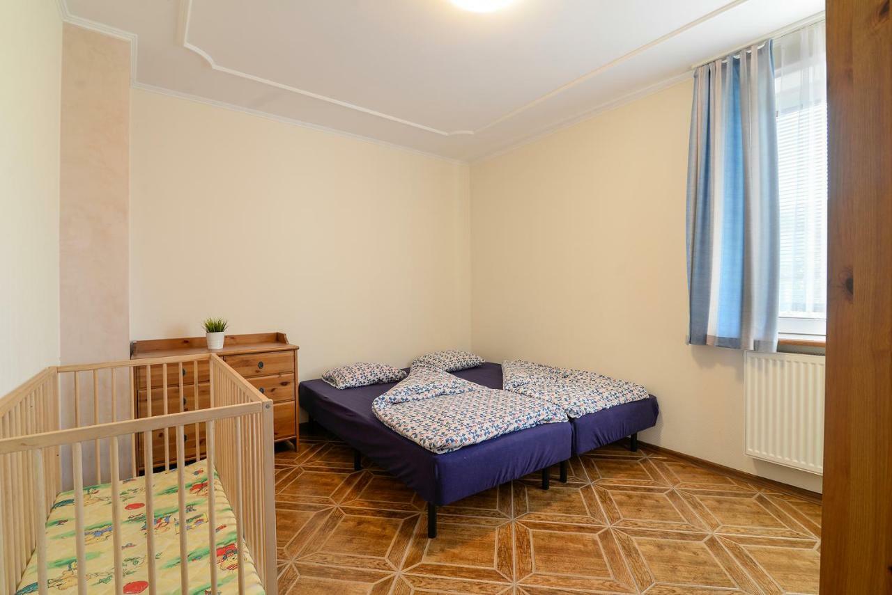 Pionow Rodzinne Apartamenty Urocza 10 Krynica Morska Exteriör bild