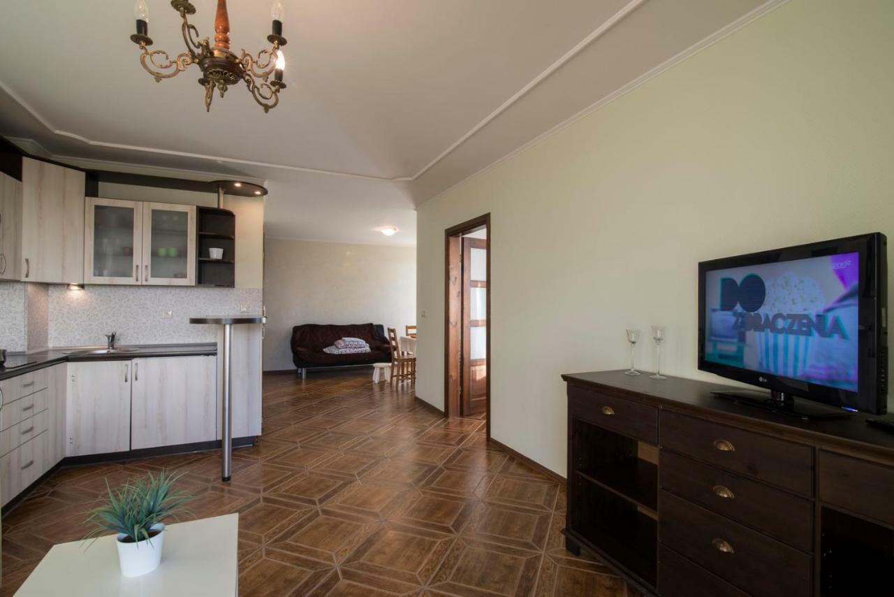 Pionow Rodzinne Apartamenty Urocza 10 Krynica Morska Exteriör bild